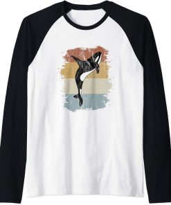 Retro Orca Sea Panda Vintage Killer Whale Silhouette Raglan Baseball Tee